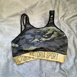 Victoria Secret Sport Bra Size S